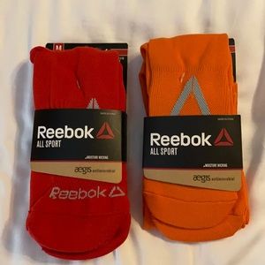Reebok all sports size medium socks